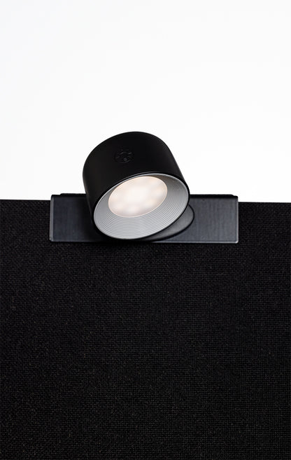 lampe sur wall - Produits -Wall Up Paris 